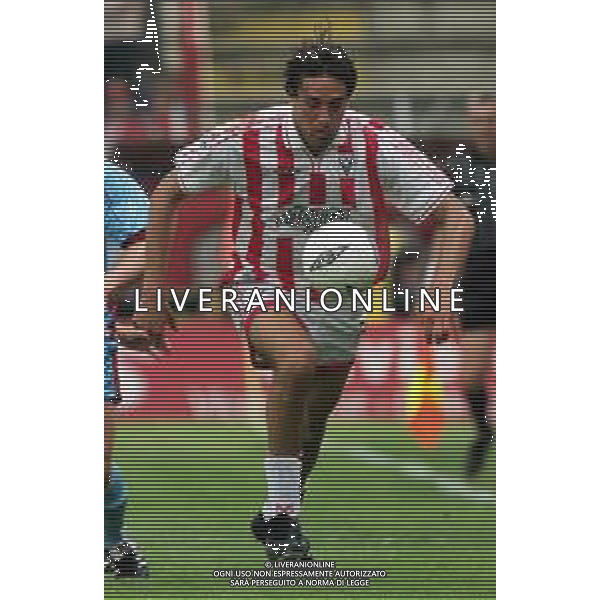 06-05-2001 VICENZA-CAMPIONATO DI CALCIO SERIE A VICENZA-REGGINA 2-1 NELLA FOTO LUCA TONI AG ALDO LIVERANI SAS
