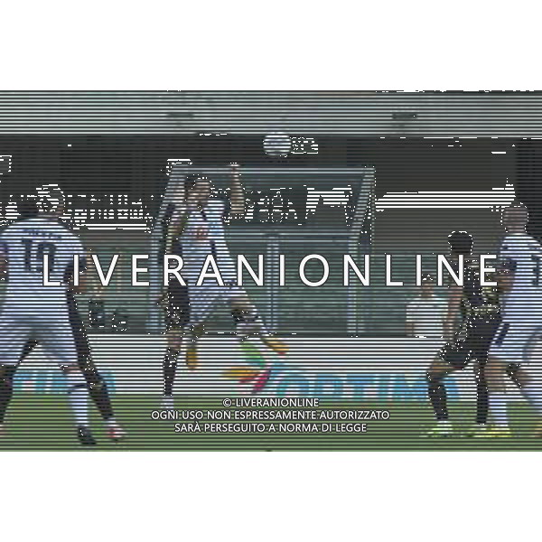 Simone Bastoni of Cesena FC heads the ball during Hellas Verona FC vs Cesena FC, round of 32° Coppa Italia Frecciarossa 2024-25, at MarcAntonio Bentegodi stadium in Verona (VR), Italy, on August 10, 2024. (Photo by Davide Casentini)/AGENZIA ALDO LIVERANI SAS