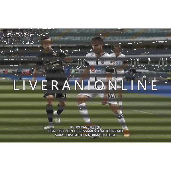 Simone Bastoni of Cesena FC competes for the ball with Tomas Suslov of Hellas Verona FC during Hellas Verona FC vs Cesena FC, round of 32° Coppa Italia Frecciarossa 2024-25, at MarcAntonio Bentegodi stadium in Verona (VR), Italy, on August 10, 2024. (Photo by Davide Casentini)/AGENZIA ALDO LIVERANI SAS