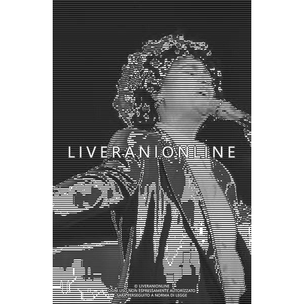 Neg- RETROSPETTIVA MIA MARTINI CANTANTE NELLA FOTO AL FESTIVAL DI SANREMO NELL\'ANNO 1990 (PROVE) ©DFP / AGENZIA ALDO LIVERANI SAS