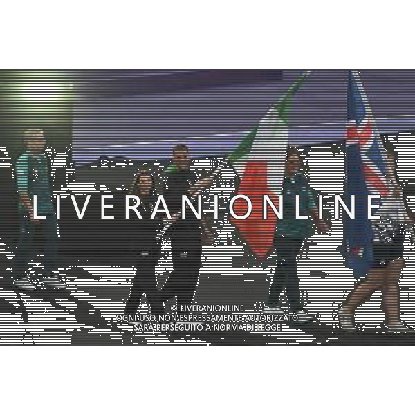 Olimpiadi Parigi 2024 - Cerimonia chiusura nella foto Gregorio Paltrinieri e Rossella Fiamingo portabandiera per l\'Italia Parigi (FRA) 11-08-2024 Stade de France La cerimonia di chiusura delle Olimpiadi di Parigi 2024 foto Roberto Garavaglia/Agenzia Aldo Liverani sas