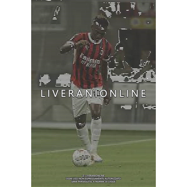 Rafael Leao of AC Milan play the ball during AC Milan vs AC Monza , 2° edition of "Trofeo Berlusconi", frendly match pre-season, at Giuseppe Meazza - San Siro stadium of Milano (MI), Italy, on August 13, 2024. (Photo by Davide Casentini)/ AGENZIA ALDO LIVERANI SAS