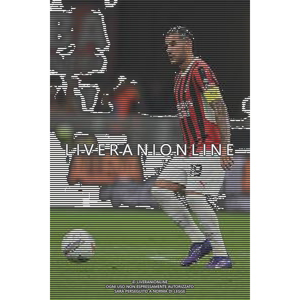 AC Milan vs AC Monza nella foto Theo Hernandez (Milan) Milano 13-08-2024 Stadio Giuseppe Meazza - Amichevole Trofeo Berlusconi foto Tiziano Ballabio/Agenzia Aldo Liverani sas / AGENZIA ALDO LIVERANI SAS/ AGENZIA ALDO LIVERANI SAS