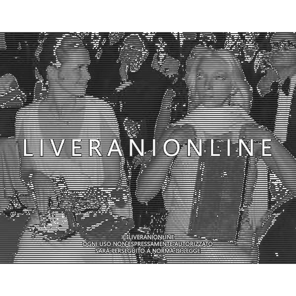 L\'attrice Mariangela Melato con Liv Ullman ©Archivio Giovanni Liverani/AGENZIA ALDO LIVERANI SAS