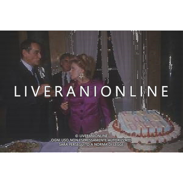 DIAP-RETROSPETTIVA JEANNE MOREAU ATTRICE NELLA FOTO JEANNE MOREAU A MILANO NELL\'ANNO 1987 ALLA PRESENTAZIONE DELL\'ANNUARIO DELLO SPETTACOLO “PATALOGO DIECI“CON VITTORIO GASSMAN AG ALDO LIVERANI SAS