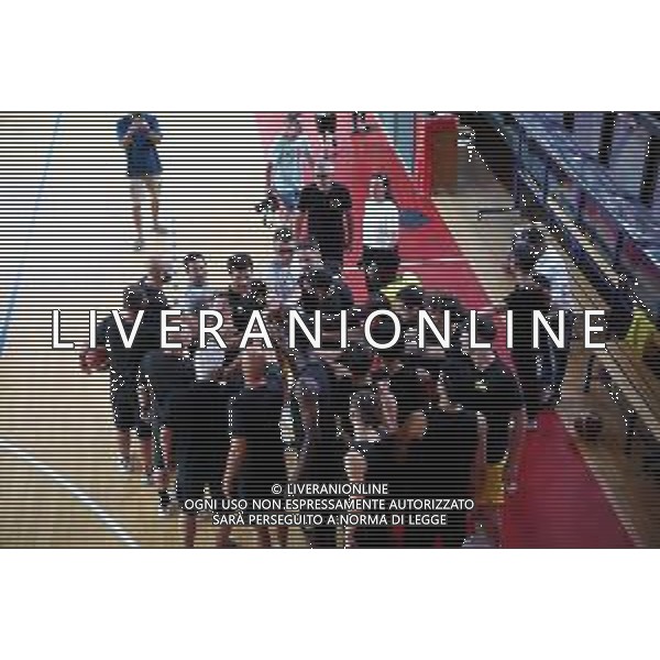 IMOLA 16 08 2024 VIRTUS IMOLA BASKET SERIE B1 PRIMO ALLENAMENTO NELLA FOTO ALLENATORE GIAN LUIGI GALETTI CON I GIOCATORI PRIMA DI ALLENAMENTO ©SANNA/AGENZIA ALDO LIVERANI SAS