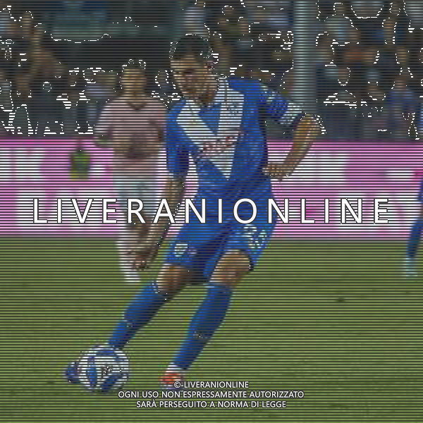 Dimitri Bisoli of Brescia Calcio FC kick the ball during Brescia Calcio FC vs Palermo FC, 1° Serie BKT 2024-25 game at Mario Rigamonti stadium in Brescia, Italy, on August 16, 2024. (Photo by Davide Casentini)/AGENZIA ALDO LIVERANI SAS