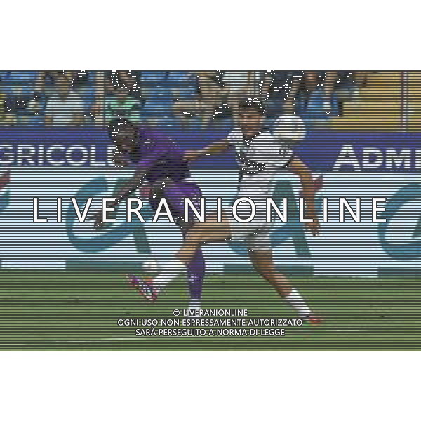 Moise Kean of ACF Fiorentina competes for the ball with Botond Balogh of Parma AC during Parma FC vs ACF Fiorentina, 1° Serie A Enilive 2024-25 game at Ennio Tardini Stadium in Parma (PR), Italy, on August 17, 2024. (Photo by Davide Casentini)/AGENZIA ALDO LIVERANI SAS