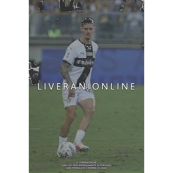 Dennis Man of Parma AC play the ball during Parma FC vs ACF Fiorentina, 1° Serie A Enilive 2024-25 game at Ennio Tardini Stadium in Parma (PR), Italy, on August 17, 2024. (Photo by Davide Casentini)/AGENZIA ALDO LIVERANI SAS