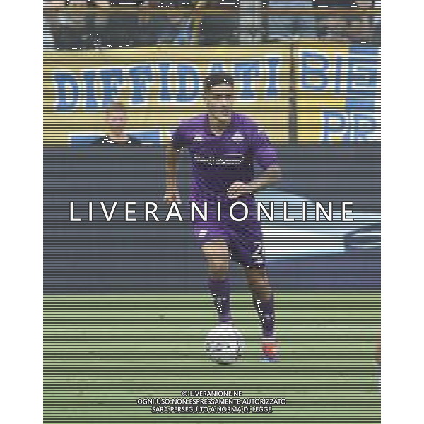 Lucas Martinez Quarta of ACF Fiorentina play the ball during Parma FC vs ACF Fiorentina, 1° Serie A Enilive 2024-25 game at Ennio Tardini Stadium in Parma (PR), Italy, on August 17, 2024. (Photo by Davide Casentini)/AGENZIA ALDO LIVERANI SAS