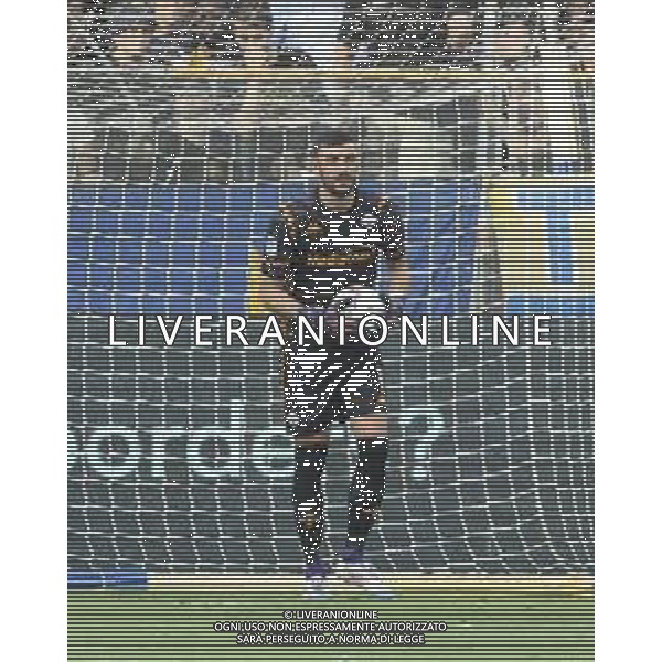 Pietro Terracciano of ACF Fiorentina play the ball during Parma FC vs ACF Fiorentina, 1° Serie A Enilive 2024-25 game at Ennio Tardini Stadium in Parma (PR), Italy, on August 17, 2024. (Photo by Davide Casentini)/AGENZIA ALDO LIVERANI SAS