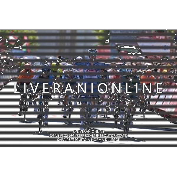 18-08-2024 Vuelta A Espana; Tappa 02 Cascais - Ourem; 2024, Alpecin - Deceuninck; 2024, Visma - Lease A Bike; 2024, Israel - Premier Tech; Groves, Kaden; Van Aert, Wout; Strong, Corbin; Ourem; ©SIROTTI/AGENZIA ALDO LIVERANI SAS