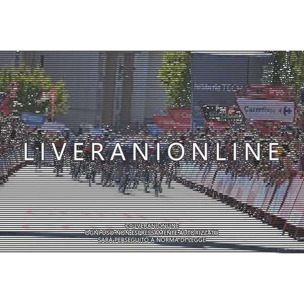 18-08-2024 Vuelta A Espana; Tappa 02 Cascais - Ourem; 2024, Alpecin - Deceuninck; 2024, Visma - Lease A Bike; Groves, Kaden; Van Aert, Wout; Ourem; ©SIROTTI/AGENZIA ALDO LIVERANI SAS