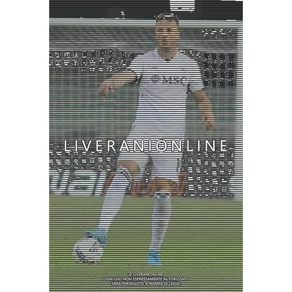 Amir Rrahmani of SSC Napoliduring Hellas Verona FC vs SSC Napoli, 1° Serie A EniLive 2024-25 game at Marcantonio Bentegodi Stadium in Verona (VR), Italy, on August 18, 2024. (Photo by Davide Casentini)/AGENZIA ALDO LIVERANI SAS