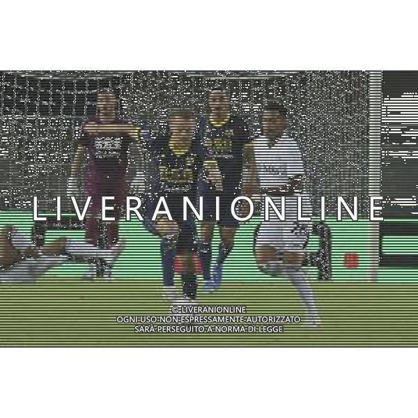 Ondrej Duda of Hellas Verona FC play the ball during Hellas Verona FC vs SSC Napoli, 1° Serie A EniLive 2024-25 game at Marcantonio Bentegodi Stadium in Verona (VR), Italy, on August 18, 2024. (Photo by Davide Casentini)/AGENZIA ALDO LIVERANI SAS