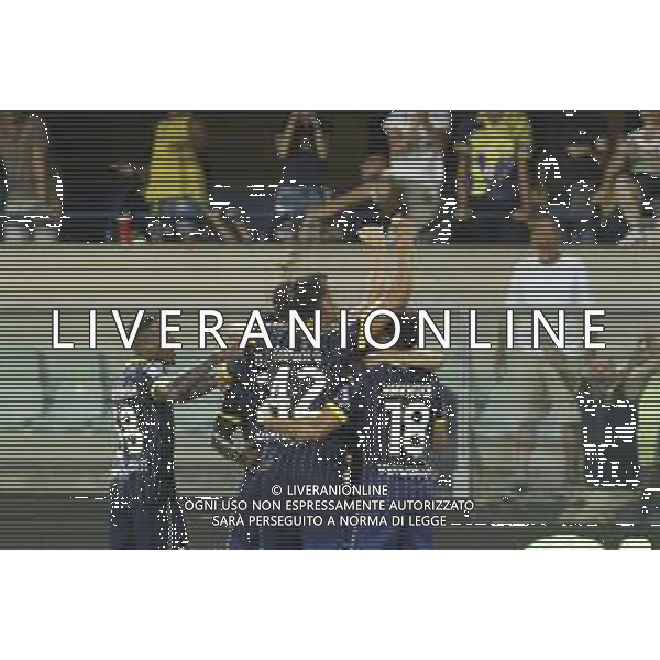 esultanza dopo gol Daniel Mosquera of Hellas Verona FC celebrates after scoring during Hellas Verona FC vs SSC Napoli, 1° Serie A EniLive 2024-25 game at Marcantonio Bentegodi Stadium in Verona (VR), Italy, on August 18, 2024. (Photo by Davide Casentini)/AGENZIA ALDO LIVERANI SAS