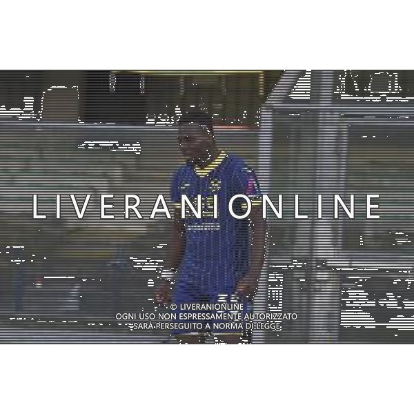Daniel Mosquera of Hellas Verona FC celebrates after scoring during Hellas Verona FC vs SSC Napoli, 1° Serie A EniLive 2024-25 game at Marcantonio Bentegodi Stadium in Verona (VR), Italy, on August 18, 2024. (Photo by Davide Casentini)/AGENZIA ALDO LIVERANI SAS