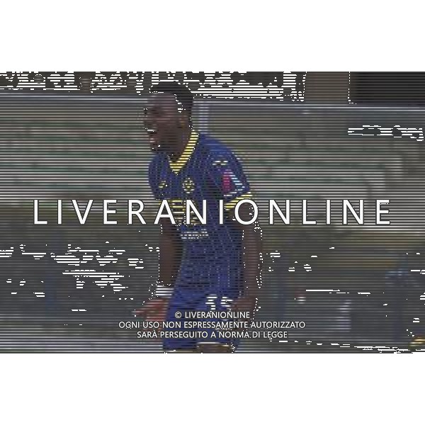 Daniel Mosquera of Hellas Verona FC celebrates after scoring during Hellas Verona FC vs SSC Napoli, 1° Serie A EniLive 2024-25 game at Marcantonio Bentegodi Stadium in Verona (VR), Italy, on August 18, 2024. (Photo by Davide Casentini)/AGENZIA ALDO LIVERANI SAS
