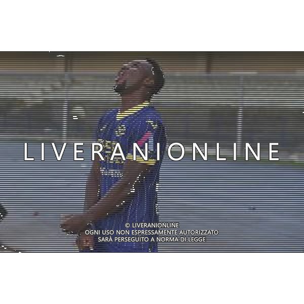 Daniel Mosquera of Hellas Verona FC celebrates after scoring during Hellas Verona FC vs SSC Napoli, 1° Serie A EniLive 2024-25 game at Marcantonio Bentegodi Stadium in Verona (VR), Italy, on August 18, 2024. (Photo by Davide Casentini)/AGENZIA ALDO LIVERANI SAS