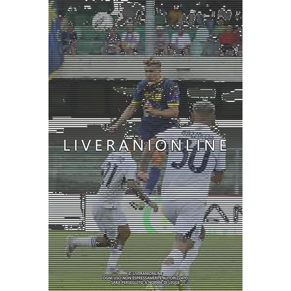 Martin Frese of Hellas Verona FC heads the ball during Hellas Verona FC vs SSC Napoli, 1° Serie A EniLive 2024-25 game at Marcantonio Bentegodi Stadium in Verona (VR), Italy, on August 18, 2024. (Photo by Davide Casentini)/AGENZIA ALDO LIVERANI SAS