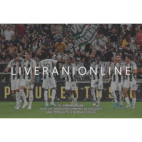 Torino 19.08.2024 Allianz Stadium @Manuela Viganti /Ag. Aldo Liverani sas Juventus vs Como Campionato Calcio Serie A Enilive 2024/2025 1a giornata Nella foto: esultanza juventus dopo il gol di samuel mbangula ©Viganti/AGENZIA ALDO LIVERANI SAS