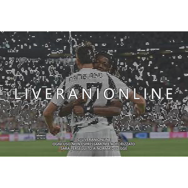 Torino 19.08.2024 Allianz Stadium @Manuela Viganti /Ag. Aldo Liverani sas Juventus vs Como Campionato Calcio Serie A Enilive 2024/2025 1a giornata Nella foto: esultanza andrea cambiaso e samuel mbangula dopo il gol