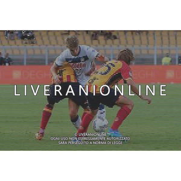 TVEM August 19, 2024 Lecce, Italy - US Lecce vs Atalanta - Italian soccer serie A 2024/25 - Via Del Mare Stadium. In the pic by Emmanuele Mastrodonato/agenzia Aldo Liverani sas: Charles De Ketelaere of Atalanta in action against Hamza Rafia and Antonino Gallo of US Lecce