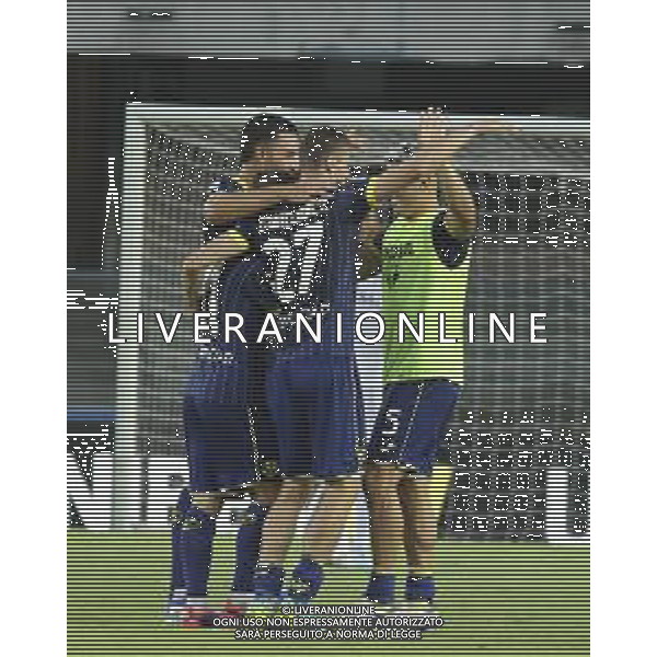 Esultanza - Hellas Verona players jubilates after scoring the goal during Hellas Verona FC vs SSC Napoli, 1° Serie A EniLive 2024-25 game at Marcantonio Bentegodi Stadium in Verona (VR), Italy, on August 18, 2024. (Photo by Davide Casentini)/AGENZIA ALDO LIVERANI SAS