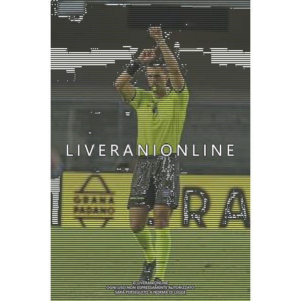 arbitro - the Referee Matteo Marchetti gestures during Hellas Verona FC vs SSC Napoli, 1° Serie A EniLive 2024-25 game at Marcantonio Bentegodi Stadium in Verona (VR), Italy, on August 18, 2024. (Photo by Davide Casentini)/AGENZIA ALDO LIVERANI SAS