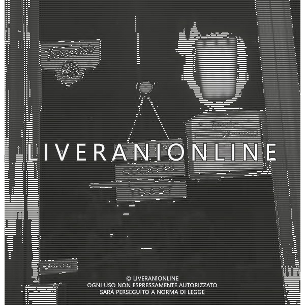 NEG-1974 MILANO IL GIOCO DEL TOTOCALCIO E TOTIP NELLE RICEVITORIE AG ALDO LIVERANI SAS