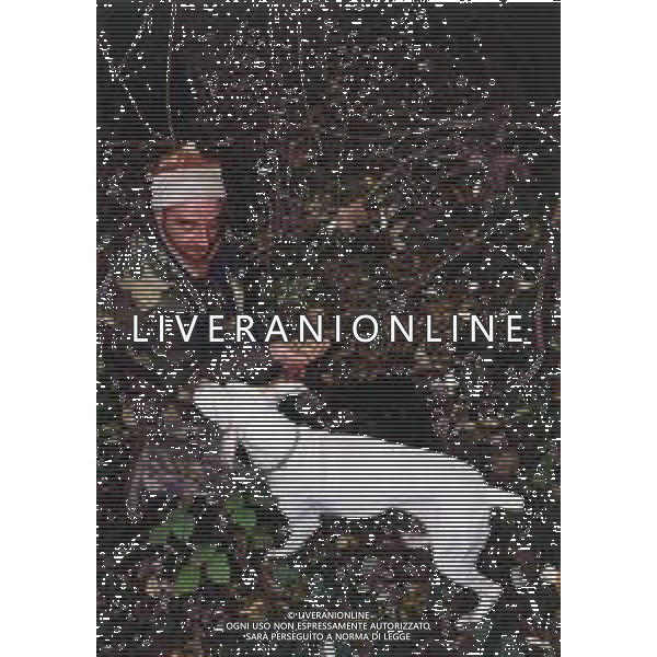 ST-CERCATORI DI TARTUFI BIANCHI NELLA FOTO CERCATORI DI TARTUFO CON CANE AG ALDO LIVERANI SAS