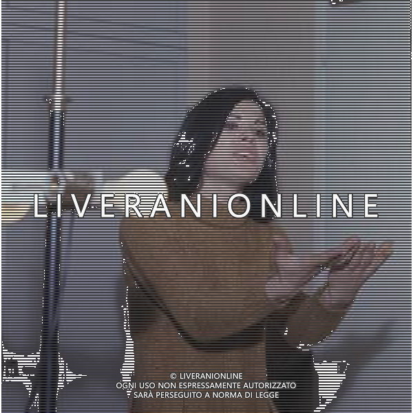 COL- RETROSPETTIVA ROSANNA FRATELLO CANTANTE E ATTRICE ITALIANA NELLA FOTO ROSSANA FRATELLO A MILANO NELL\'ANNO 1969 AG ALDO LIVERANI SAS