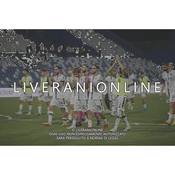 Cesena players applaud the fans following the final whistle during US Sassuolo Calcio vs Cesena FC, 2° Serie B BKT 2024-25 game at Mapei stadium - Città del Tricolore in Reggio Emilia (RE), Italy, on August 24, 2024. (Photo by Davide Casentini)/AGENZIA ALDO LIVERANI SAS