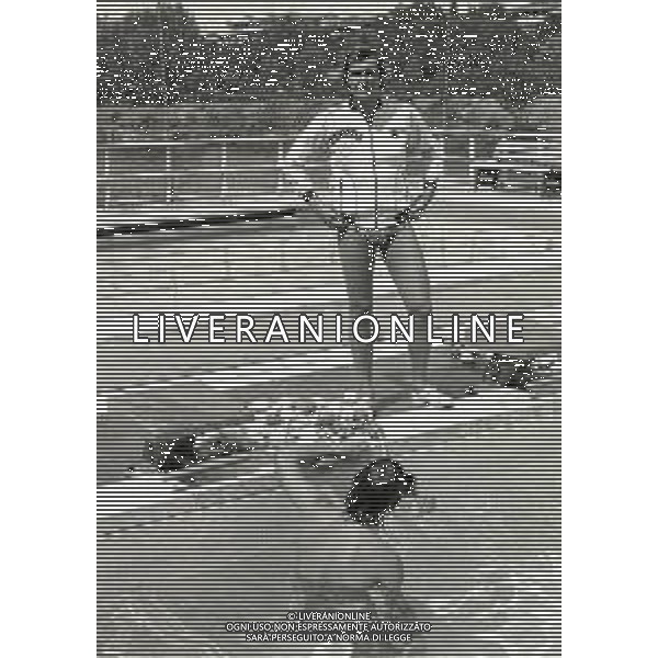 NEG-RETROSPETTIVA GIANNI DE MAGISTRIS PALLANUOTO NELLA FOTO GIANNI DE MAGISTRIS NELL\'ANNO 1979 AG ALDO LIVERANI SAS
