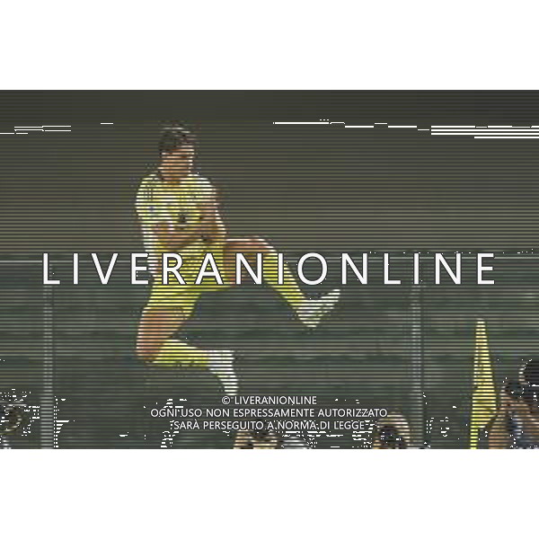 Dusan Vlahovic of Juventus FC celebrates after scoring during Hellas Verona FC vs Juventus FC, 2° Serie A Enilive 2024-25 game at Marcantonio Bentegodi Stadium in Verona (VR), Italy, on August 26, 2024. (Photo by Davide Casentini)/ AGENZIA ALDO LIVERANI SAS