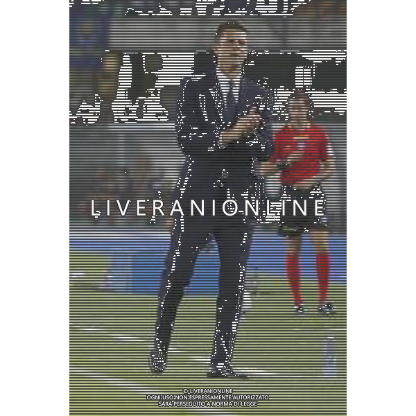 Thiago Motta Head Coach of Juventus FC claps the hand during Hellas Verona FC vs Juventus FC, 2° Serie A Enilive 2024-25 game at Marcantonio Bentegodi Stadium in Verona (VR), Italy, on August 26, 2024. (Photo by Davide Casentini)/ AGENZIA ALDO LIVERANI SAS