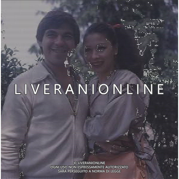 COL- RETROSPETTIVA ROSANNA FRATELLO CANTANTE NELLA FOTO ROSANNA FRATELLO CON IL MARITO PINO CAPPELLANO NEGLI ANNI \'70 AG ALDO LIVERANI SAS