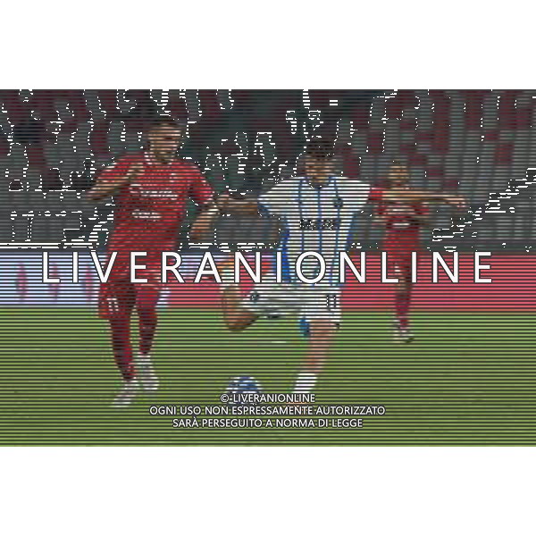 TVEM August 27, 2024 Bari, Italy - SSC Bari vs US Sassuolo - Italian soccer serie B 2024/25 - San Nicola Stadium. In the pic by Emmanuele Mastrodonato/agenzia Aldo Liverani sas: Daniel Boloca of US Sassuolo in action against Lorenzo Sgarbi of SSC Bari ©Emmanuele Mastrodonato/AGENZIA ALDO LIVERANI SAS
