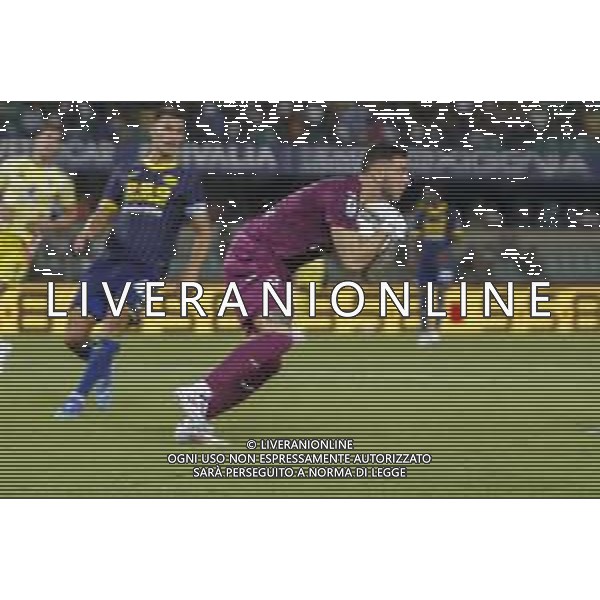 Lorenzo Montipo\' of Hellas Verona FC makes a save during Hellas Verona FC vs Juventus FC, 2° Serie A Enilive 2024-25 game at Marcantonio Bentegodi Stadium in Verona (VR), Italy, on August 26, 2024. (Photo by Davide Casentini)/AGENZIA ALDO LIVERANI SAS