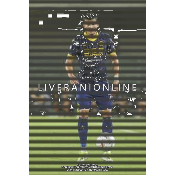 Giangiacomo Magnani of Hellas Verona FC play the ball during Hellas Verona FC vs Juventus FC, 2° Serie A Enilive 2024-25 game at Marcantonio Bentegodi Stadium in Verona (VR), Italy, on August 26, 2024. (Photo by Davide Casentini)/AGENZIA ALDO LIVERANI SAS