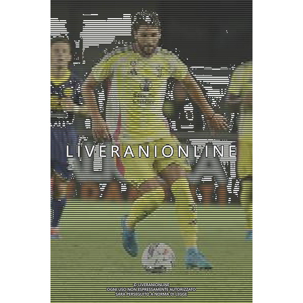Manuel Locatelli of Juventus FC play the ball during Hellas Verona FC vs Juventus FC, 2° Serie A Enilive 2024-25 game at Marcantonio Bentegodi Stadium in Verona (VR), Italy, on August 26, 2024. (Photo by Davide Casentini)/AGENZIA ALDO LIVERANI SAS