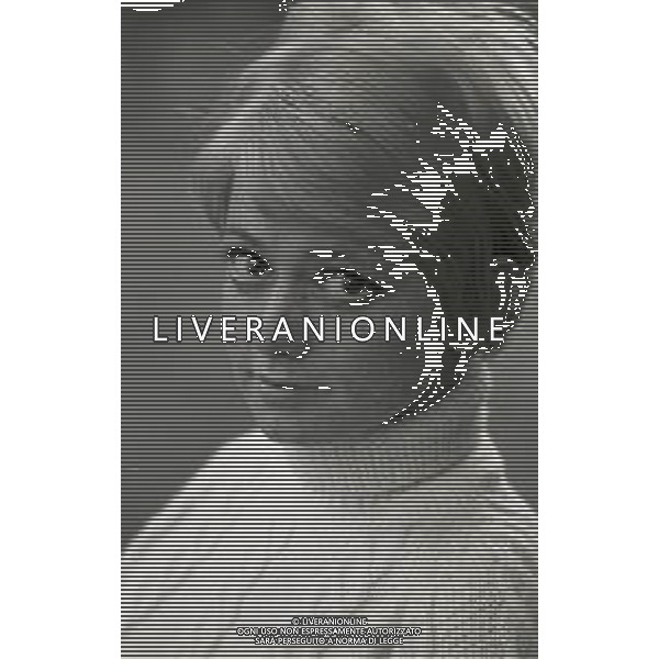 NEG-RETROSPETTIVA RITA PAVONE CANTANTE NELLA FOTO RITA PAVONE NELL\'ANNO 1968 A ROMA  AG ALDO LIVERANI SAS  