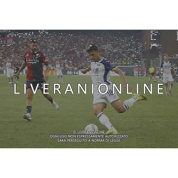 Abdou Harroui of Hellas Verona FC play the ball during Genoa CFC vs Hellas Verona FC, 3° Serie A Enilive 2024-25 game at G. Ferraris Stadium in Genova (GE), Italy, on September 01, 2024. (Photo by Davide Casentini) ©CASENTINI/ AGENZIA ALDO LIVERANI SAS