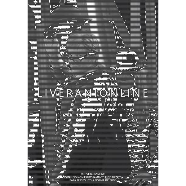 NEG-RETROSPETTIVA RITA PAVONE CANTANTE NELLA FOTO RITA PAVONE CON GIANCARLO GIANNINI A ROMA NELL\'ANNO 1968 AG ALDO LIVERANI SAS