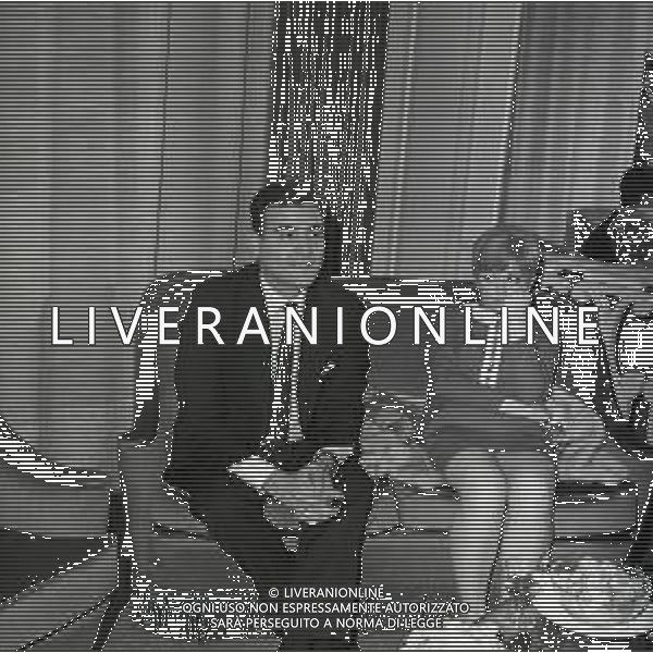 NEG-RETROSPETTIVA RITA PAVONE CANTANTE NELLA FOTO RITA PAVONE NELL\'ANNO 1968 A PARMA CON TEDDY RENO AG ALDO LIVERANI SAS 