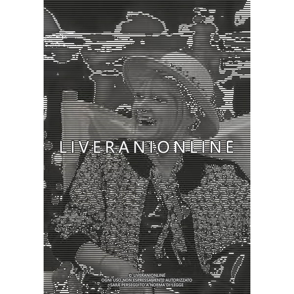 NEG-RETROSPETTIVA RITA PAVONE CANTANTE NELLA FOTO RITA PAVONE OSPITE NELLA TRASMISSIONE “TEST“ NELL\'ANNO 1984 A MILANO AG ALDO LIVERANI SAS