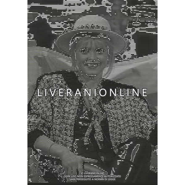 NEG-RETROSPETTIVA RITA PAVONE CANTANTE NELLA FOTO RITA PAVONE OSPITE NELLA TRASMISSIONE “TEST“ NELL\'ANNO 1984 A MILANO AG ALDO LIVERANI SAS