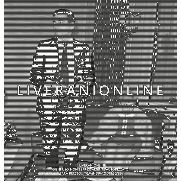 NEG-RETROSPETTIVA RITA PAVONE CANTANTE NELLA FOTO RITA PAVONE NELL\'ANNO 1968 A PARMA CON TEDDY RENO AG ALDO LIVERANI SAS