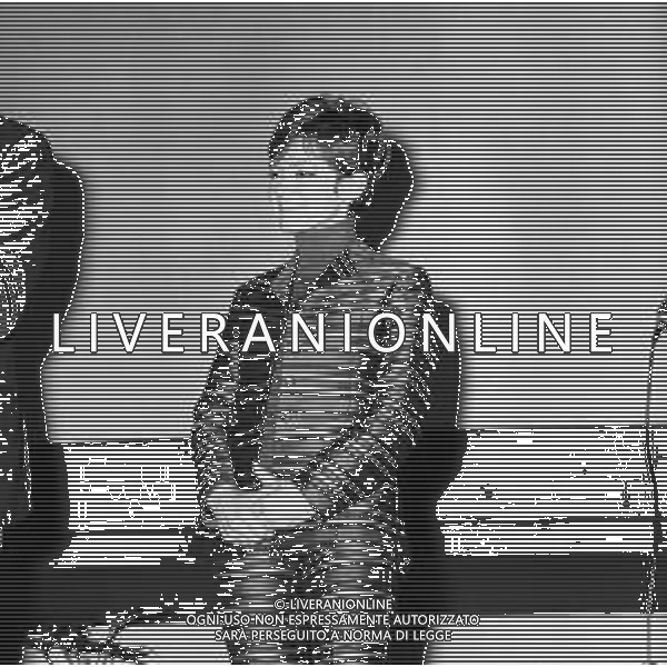 NEG-RETROSPETTIVA RITA PAVONE CANTANTE NELLA FOTO RITA PAVONE "NON STUZZICARE LA ZANZARA" NELL\'ANNO 1967 AG ALDO LIVERANI SAS