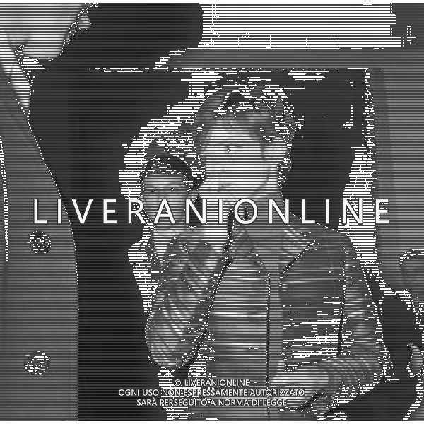 NEG-RETROSPETTIVA RITA PAVONE CANTANTE NELLA FOTO RITA PAVONE "NON STUZZICARE LA ZANZARA" NELL\'ANNO 1967 AG ALDO LIVERANI SAS